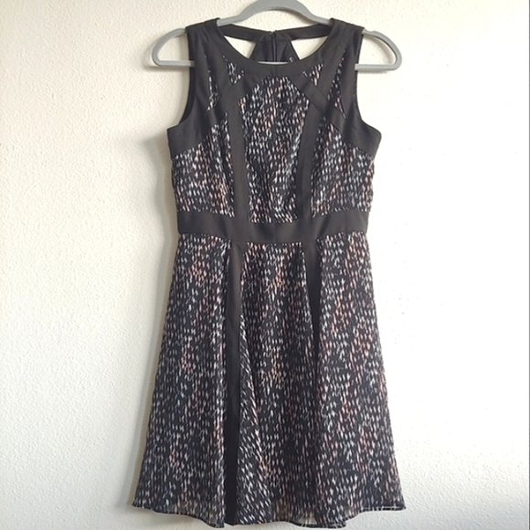 Banana Republic Factory Petite Black Sleeveless Mini Cocktail Dress Size 4P - Picture 2 of 15
